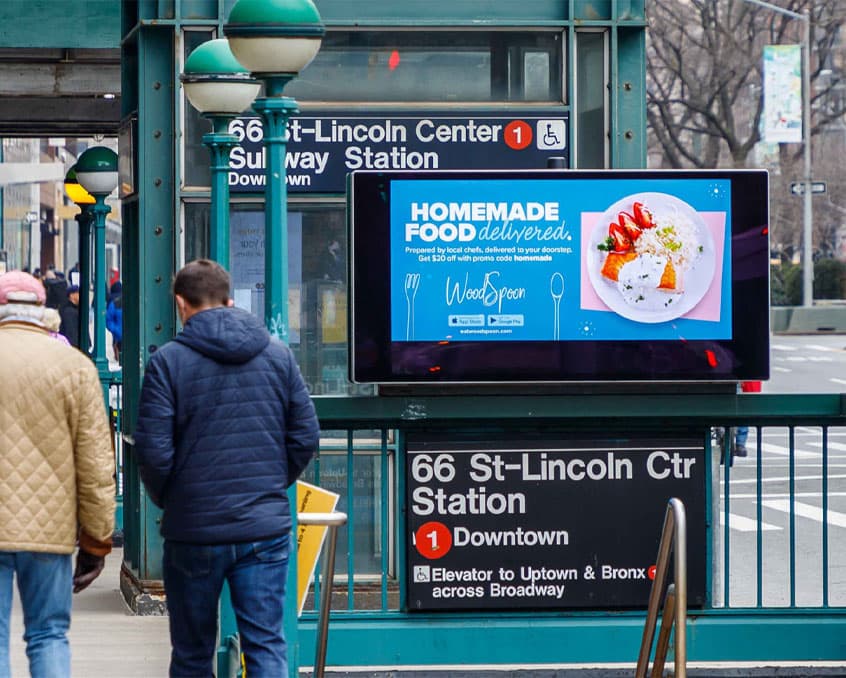 out of home digital subway transit advertising nyc