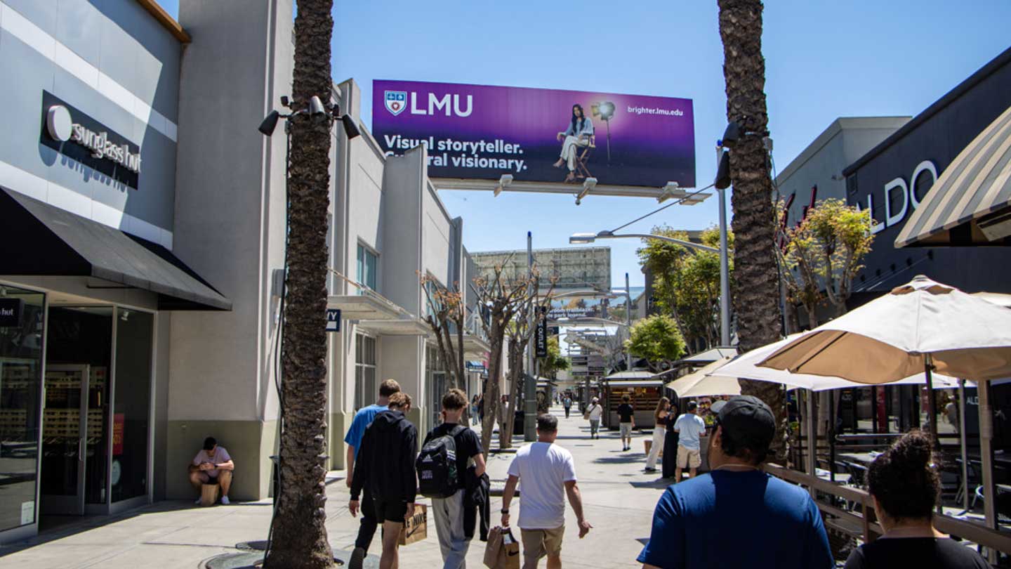 out of home place based lifetyle centers advertising lmu