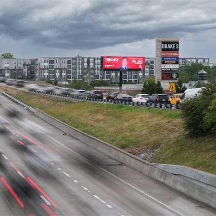 out of home advertising st louis digital billboard