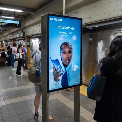 digital liveboard mta out of home advertising in subway station in new york city