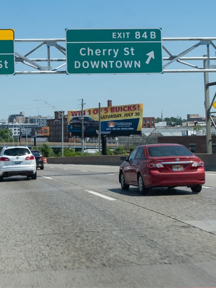 billboard advertising in grand rapids