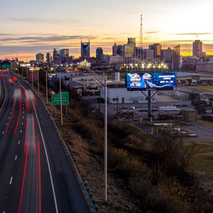 out of home advertising nashville digital billboards