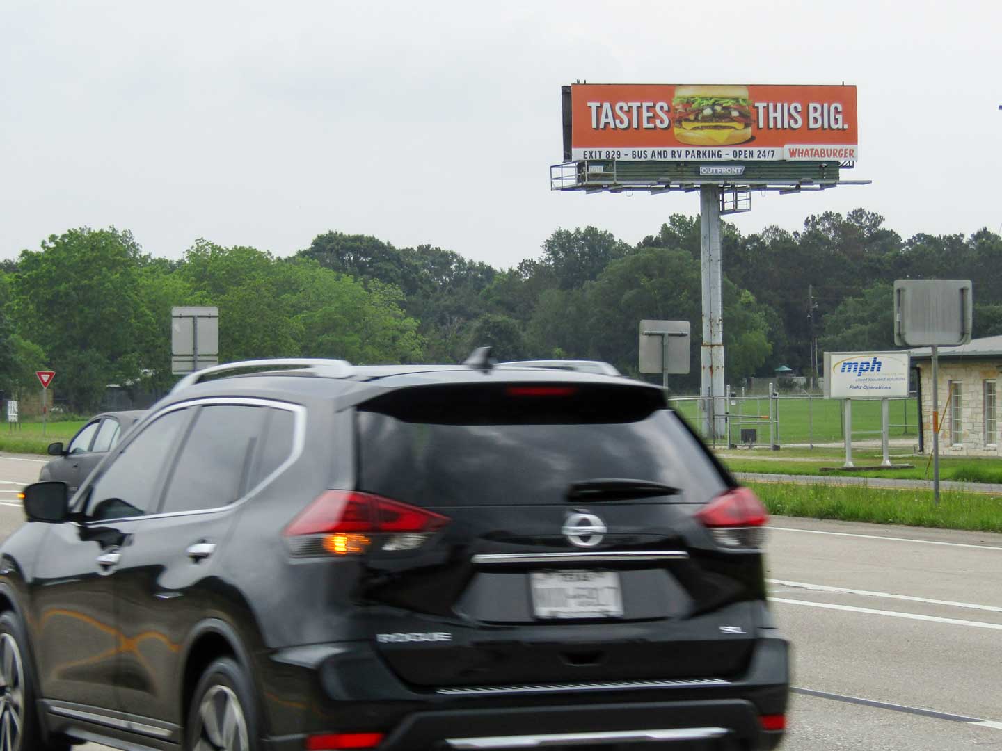 out of home billboard advertising beaumont texas