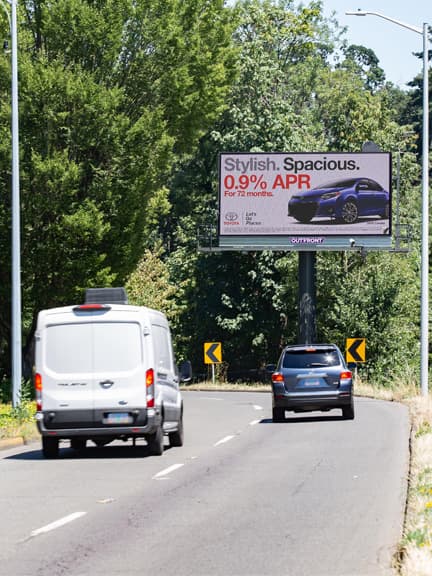 digital billboard out of home advertising in portland oregon