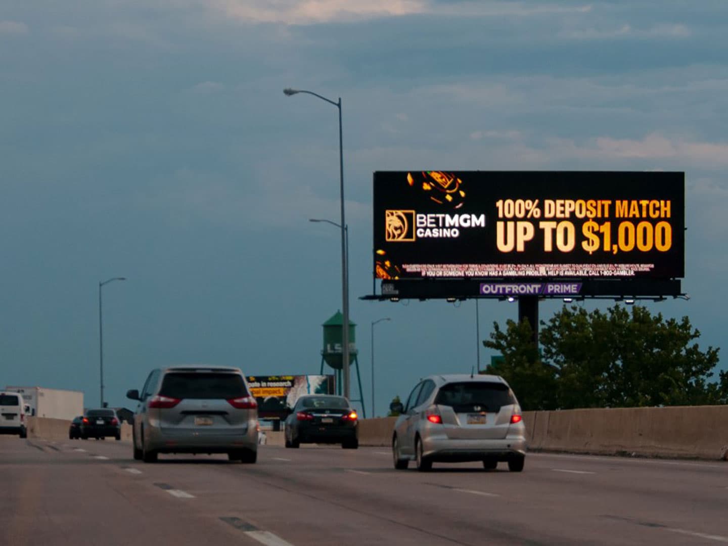 out of home billboard advertising philly